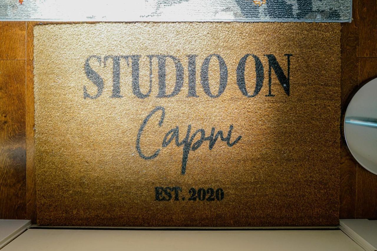 Studio On Capri Bed & Breakfast YYC Dış mekan fotoğraf